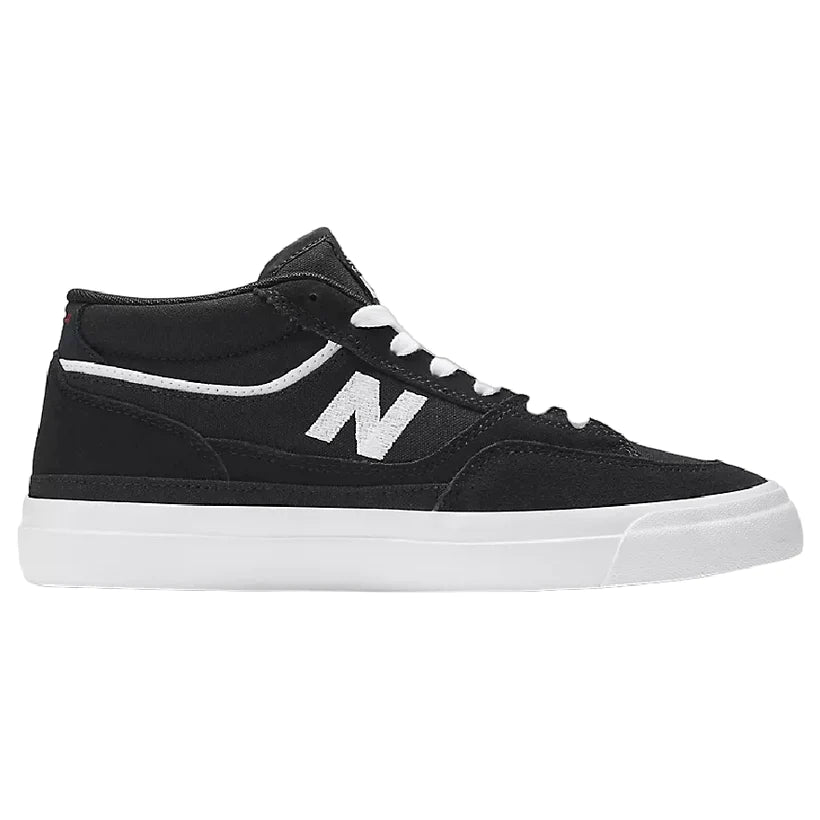 New Balance Numeric 417 Villani in Black White Primary Skateboards