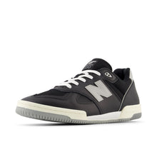 Load image into Gallery viewer, New Balance Numeric - 600 Tom Knox in Black/Grey