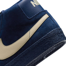 Load image into Gallery viewer, Nike SB - Zoom Blazer Mid in Coastal Blue/Pale Yellow-Coastal Blue