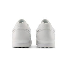 Load image into Gallery viewer, New Balance Numeric - 770 x Grand in White