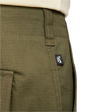 Load image into Gallery viewer, Nike SB - Kearny Cargo Pants in Green
