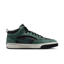 Load image into Gallery viewer, Nike SB - React Leo in Vintage Green/Black/Anthracite/Vintage Green