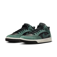 Load image into Gallery viewer, Nike SB - React Leo in Vintage Green/Black/Anthracite/Vintage Green