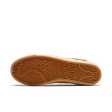 Load image into Gallery viewer, Nike SB - Zoom Blazer Low Pro Gt in White/Black/Gum