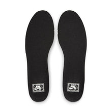 Load image into Gallery viewer, Nike SB - Zoom Janoski OG+ in Black/White