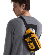 Load image into Gallery viewer, The North Face - Base Camp Lumbar in TNF Black/Summit Gold