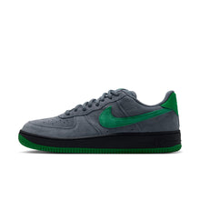 Load image into Gallery viewer, Nike SB - Air Force 1 SE in Cool Grey/Court Green-Black Court Green