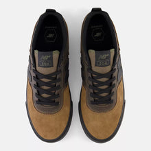 Load image into Gallery viewer, New Balance Numeric - 306 Foy in Brown/Black
