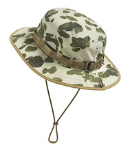 Load image into Gallery viewer, The North Face - Class V Brimmer in Cedar Heritage Print
