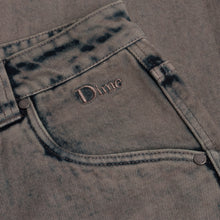 Load image into Gallery viewer, Dime - Classic Relaxed Denim Pants in Overdyed Taupe

