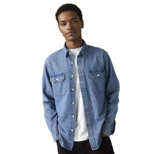 Load image into Gallery viewer, Levi's - Classic Worker Shirt in Med Indigo

