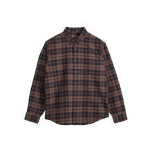 Load image into Gallery viewer, Levi's - Authentic Button-Down Shirt in Brown

