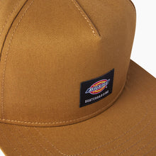 Load image into Gallery viewer, Dickies - Skateboarding Mid Flat Brim Pro Cap in Brown Duck
