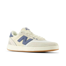 Load image into Gallery viewer, New Balance Numeric - 440 V2 in Sea Salt/Indigo
