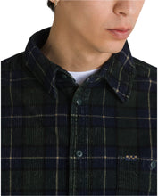 Load image into Gallery viewer, Vans - Ave Woven Long Sleeve Shirt in Scarab
