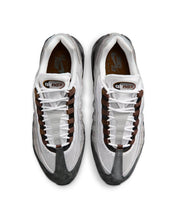 Load image into Gallery viewer, Nike SB - Air Max 95 in Black/Cacao Wow-Anthracite-LT Graphite
