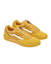 Load image into Gallery viewer, Vans - Ave 2.0 in Gold
