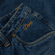 Load image into Gallery viewer, Dime - Classic Relaxed Denim Pants in Faded Indigo
