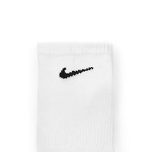 Load image into Gallery viewer, Nike - Everyday Plus Cushioned Training No-Show Socks in White/Black (6 Pairs)
