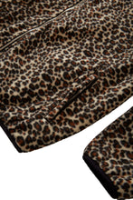 Load image into Gallery viewer, Grand Collection - Reversible Fleece Leopard Jacket
