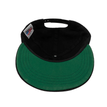 Load image into Gallery viewer, Hardbody - Snap Back Cap in Black White
