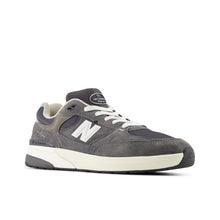 Load image into Gallery viewer, New Balance Numeric - Andrew Reynolds 933 in Dark Grey/White
