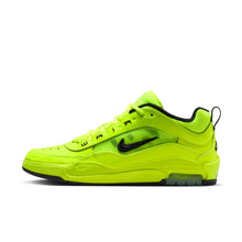 Load image into Gallery viewer, Nike SB - Air Max Ishod Premium in Volt/Black-Volt-Black
