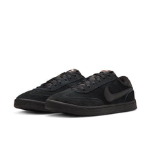 Load image into Gallery viewer, Nike SB - FC Classic in Black/Black-Black-Vivid Orange
