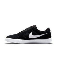 Load image into Gallery viewer, Nike SB - Force 88 in Black/Black/White
