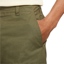 Load image into Gallery viewer, Nike SB - Kearny Cargo Pants in Green
