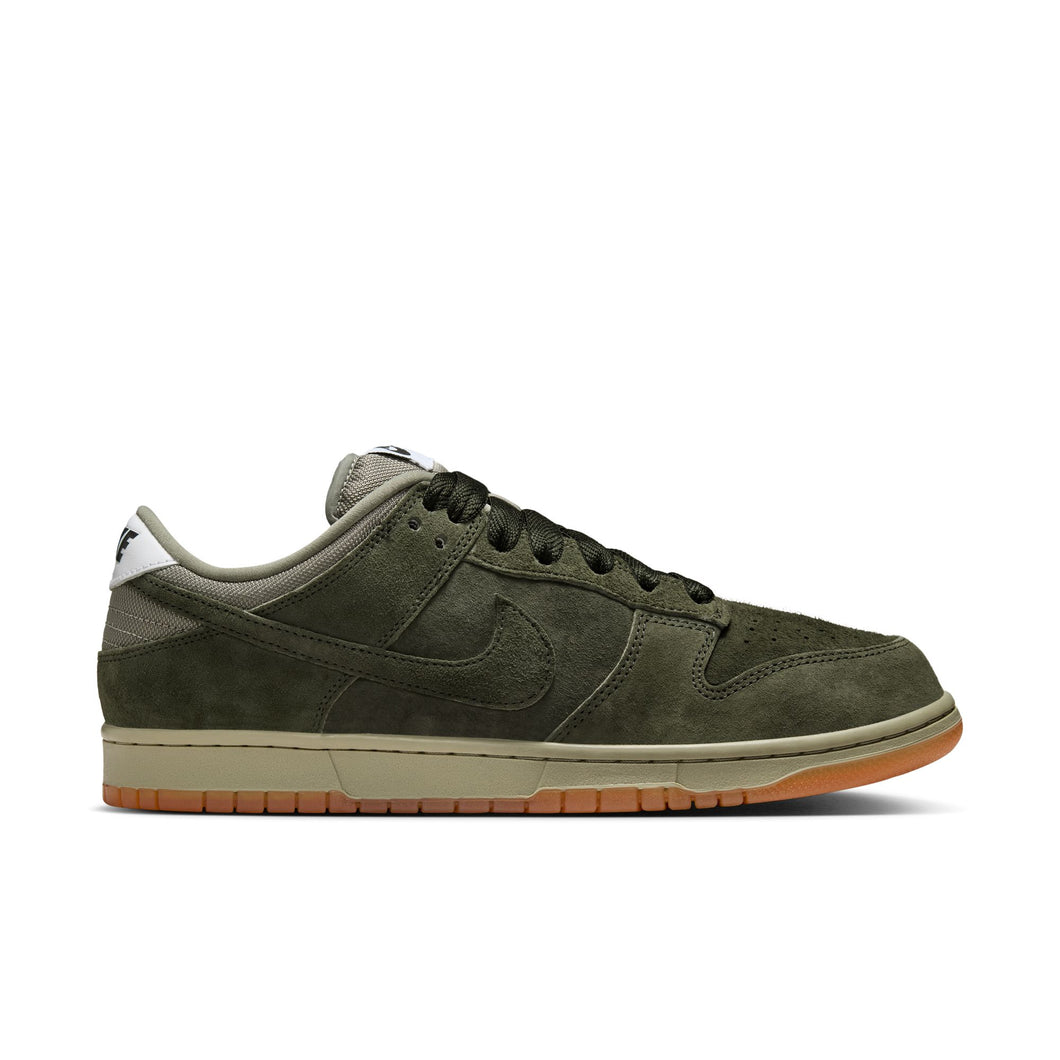 Nike SB - Dunk Low Pro B in Sequoia/Sequoia-Light Army-White