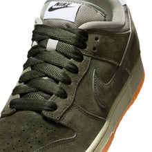 Load image into Gallery viewer, Nike SB - Dunk Low Pro B in Sequoia/Sequoia-Light Army-White
