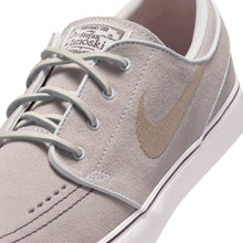 Load image into Gallery viewer, Nike SB - Zoom Janoski OG+ in White/Linen-Sail-Light Chocolate
