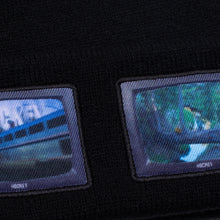 Load image into Gallery viewer, Hockey - IV Screens Beanie in Black
