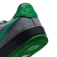 Load image into Gallery viewer, Nike SB - Air Force 1 SE in Cool Grey/Court Green-Black Court Green
