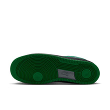 Load image into Gallery viewer, Nike SB - Air Force 1 SE in Cool Grey/Court Green-Black Court Green
