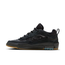 Load image into Gallery viewer, Nike SB - Airmax Ishod in Black/Anthracite-Black
