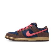 Load image into Gallery viewer, Nike SB - Dunk Low Pro in Baroque Brown/Adobe-Midnight Navy
