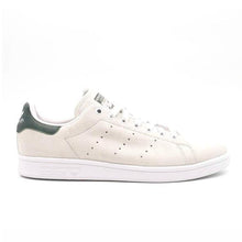 Load image into Gallery viewer, Adidas Stan Smith Shoe in White and Mineral Green
